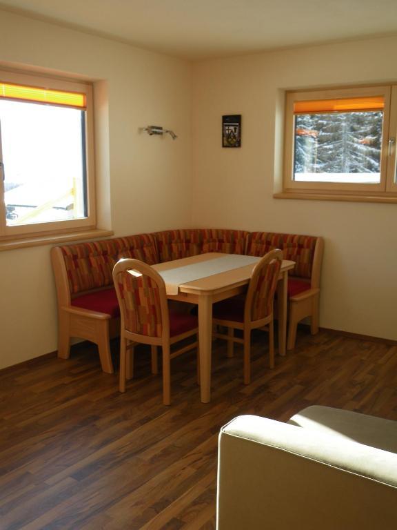 Austrian Alpine Apartments Ramsau am Dachstein Habitación foto